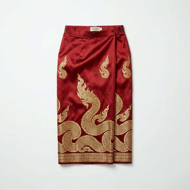 ສິ້ນໄໝ ລາຍນາກ ສີຄຳ ທໍມື